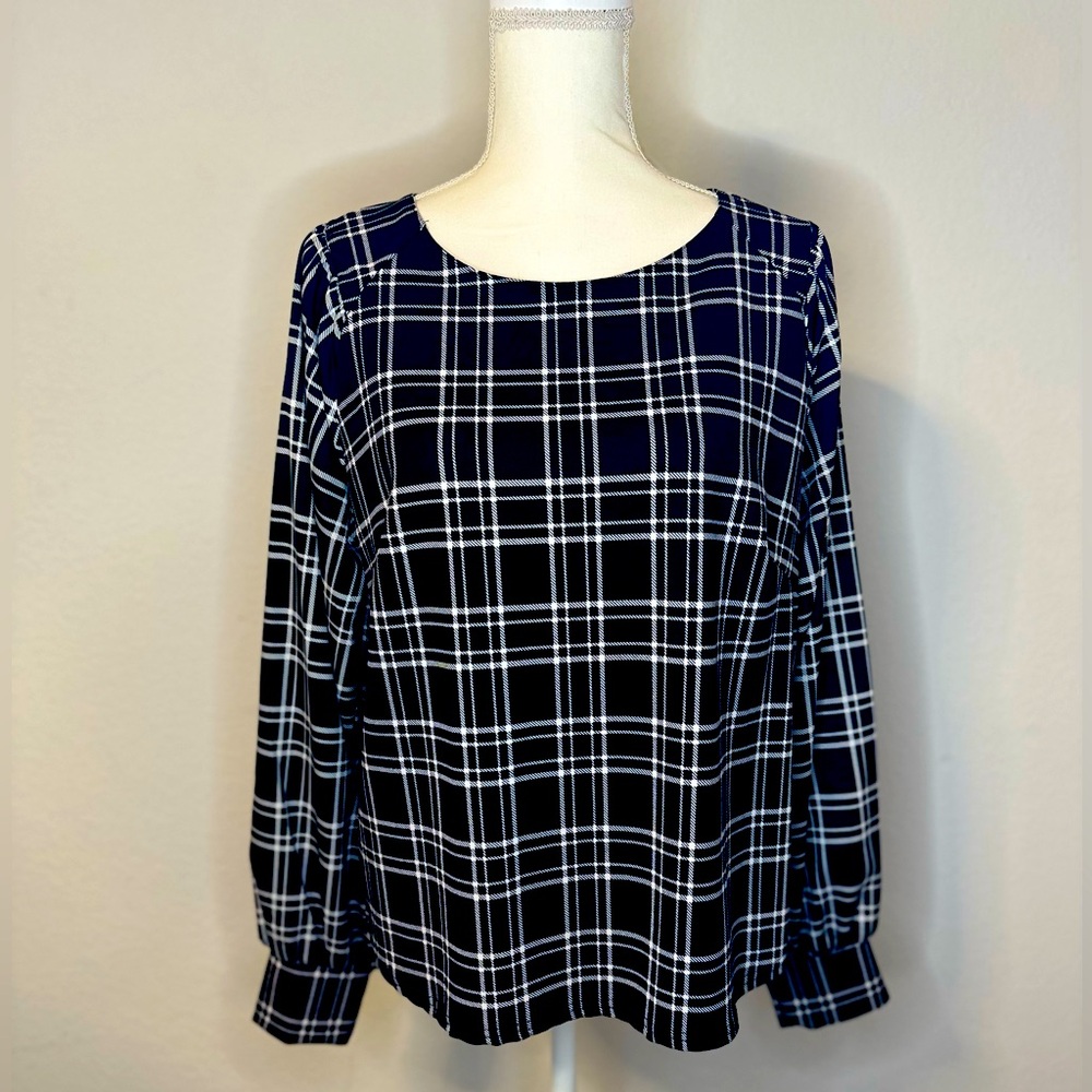 Melloday Black & White 🖤🤍 long sleeve checked top Size L